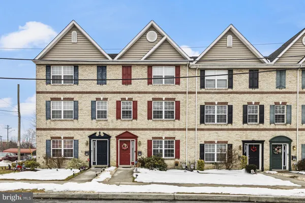 $369,900 | 303 West 9th Street, New Castle, DE 19720