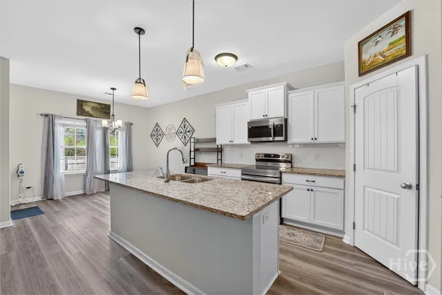 $349,990 | 21 Halcyon Way Northeast, Ludowici, GA 31316