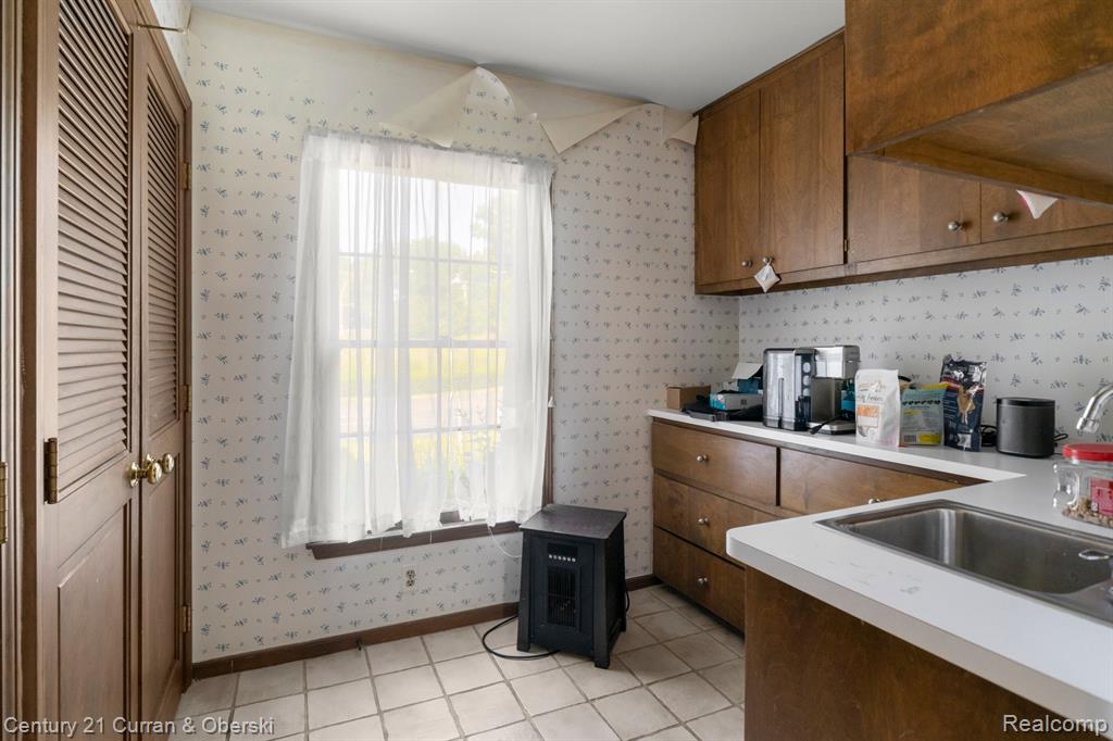 1863 Squirrel Road Bloomfield Hills, MI 48304 - Photo 40 of 78 Gallery Image 40