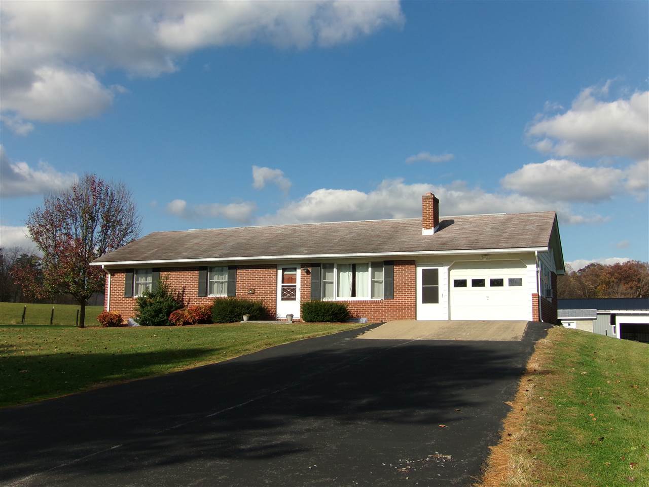 610 Foltz Road Edinburg, VA 22824 - Photo 1 of 24 Gallery Image 1