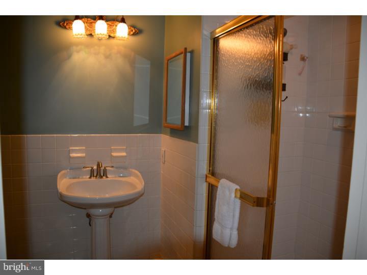 735 Walker Road Wayne, PA 19087 - Photo 10 of 19 Master Bathroom