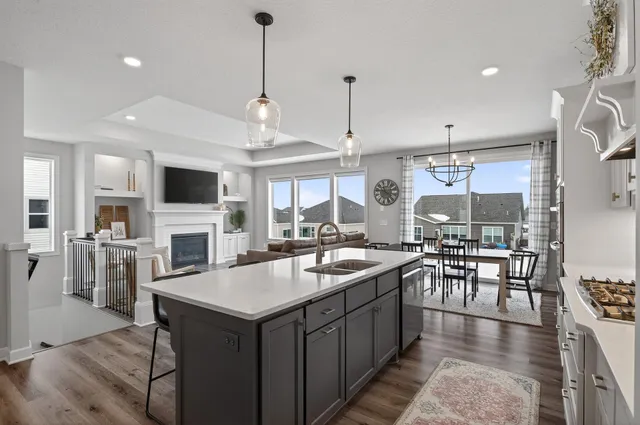 $575,000 | 2739 Kensington Avenue Northeast, St. Michael, MN 55376