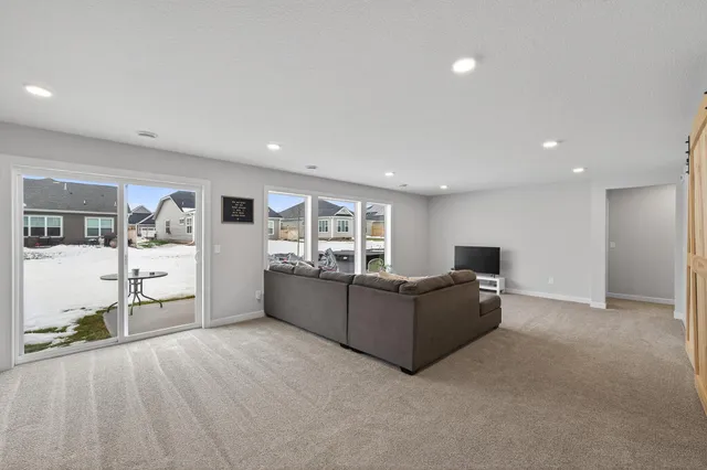 $575,000 | 2739 Kensington Avenue Northeast, St. Michael, MN 55376