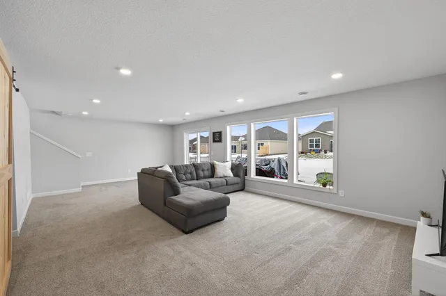 $575,000 | 2739 Kensington Avenue Northeast, St. Michael, MN 55376