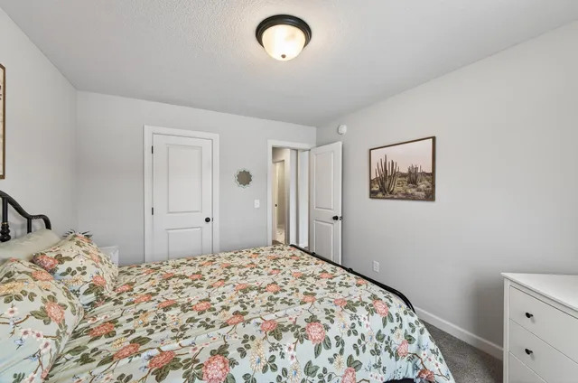 $575,000 | 2739 Kensington Avenue Northeast, St. Michael, MN 55376