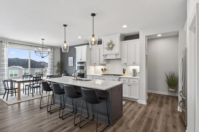 $575,000 | 2739 Kensington Avenue Northeast, St. Michael, MN 55376