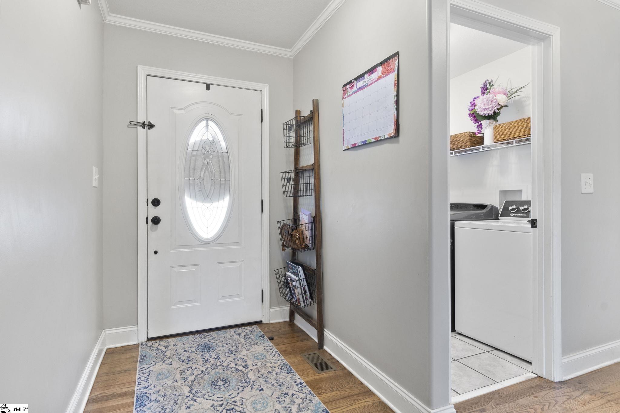 611 Providence Point Drive Seneca, SC 29678 - Photo 3 of 25 Gallery Image 3