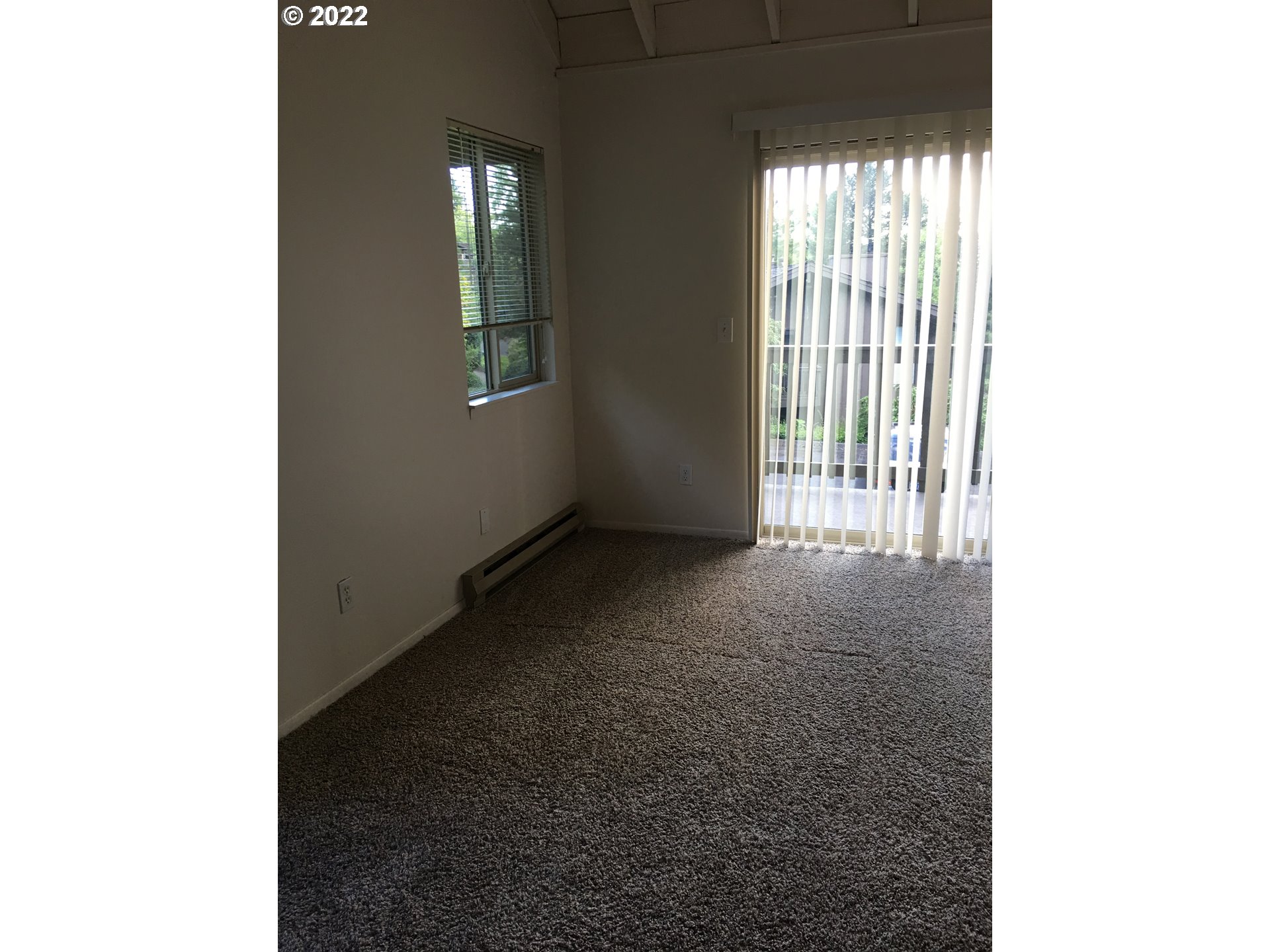 7602 Southwest Barnes Road, Unit D Portland, OR 97225 - Photo 11 of 14 Gallery Image 11