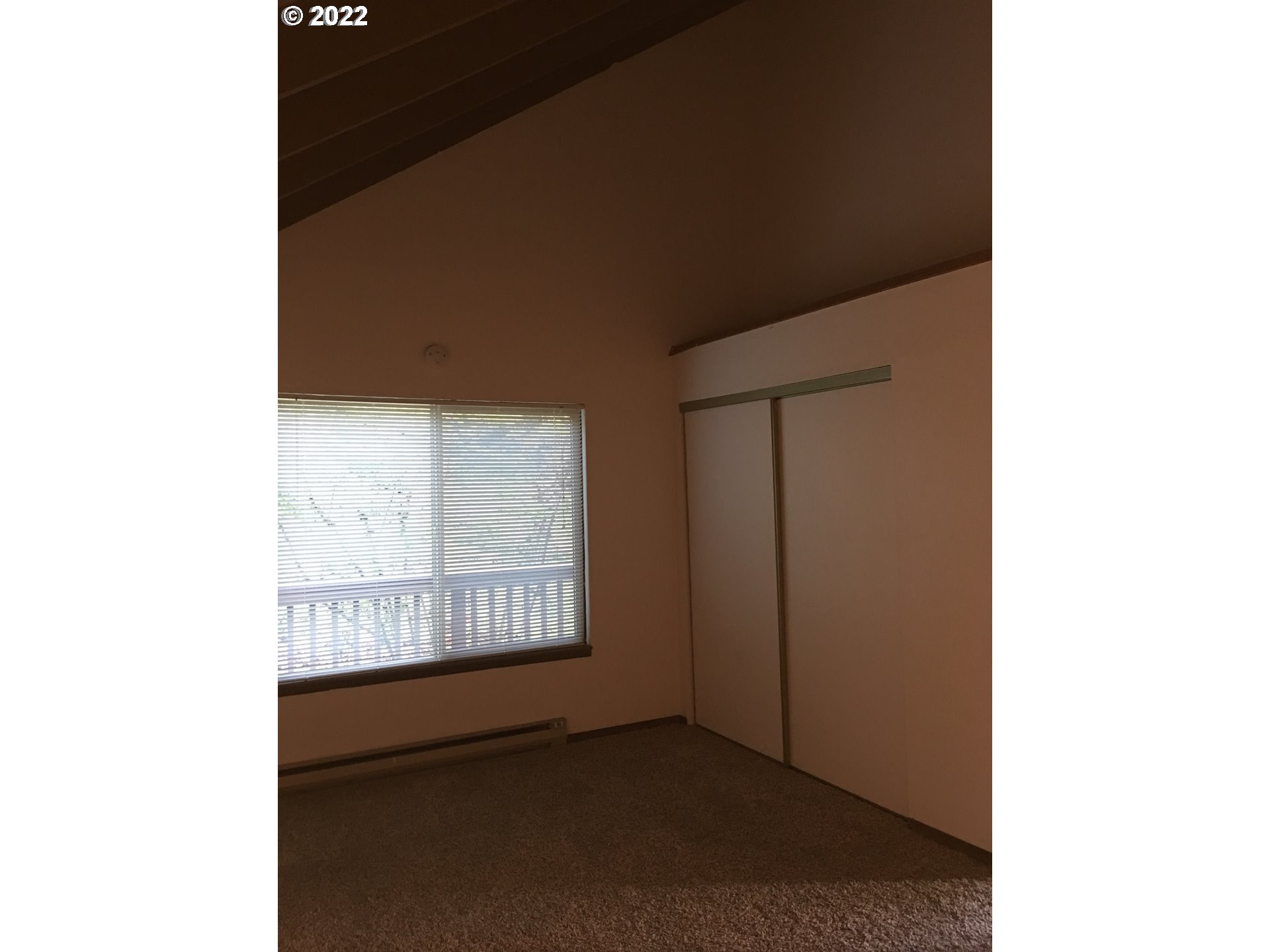 7602 Southwest Barnes Road, Unit D Portland, OR 97225 - Photo 9 of 14 Gallery Image 9