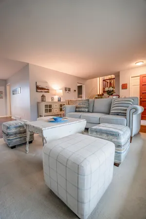 $600,000 | 6401 24th Street Northeast, Willmar, MN 56201