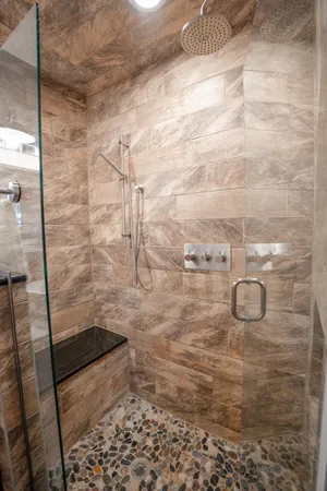 $600,000 | 6401 24th Street Northeast, Willmar, MN 56201