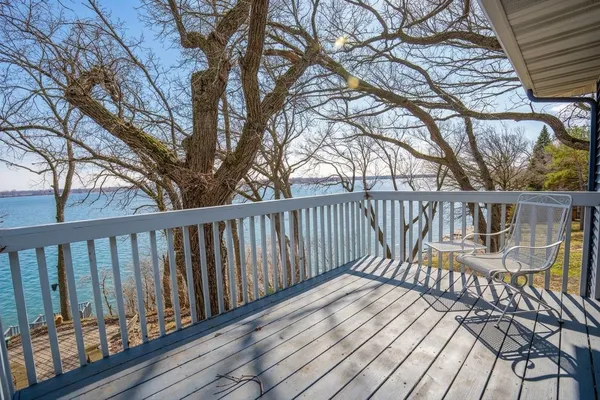 $600,000 | 6401 24th Street Northeast, Willmar, MN 56201