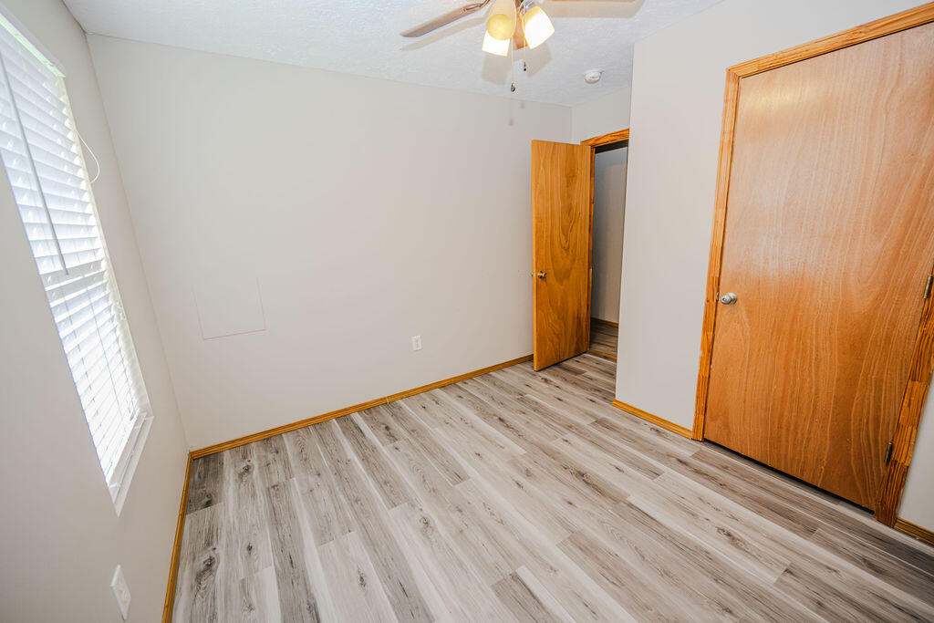 995 Cobhill Road Ravenna, KY 40472 - Photo 17 of 37 DSC_1372