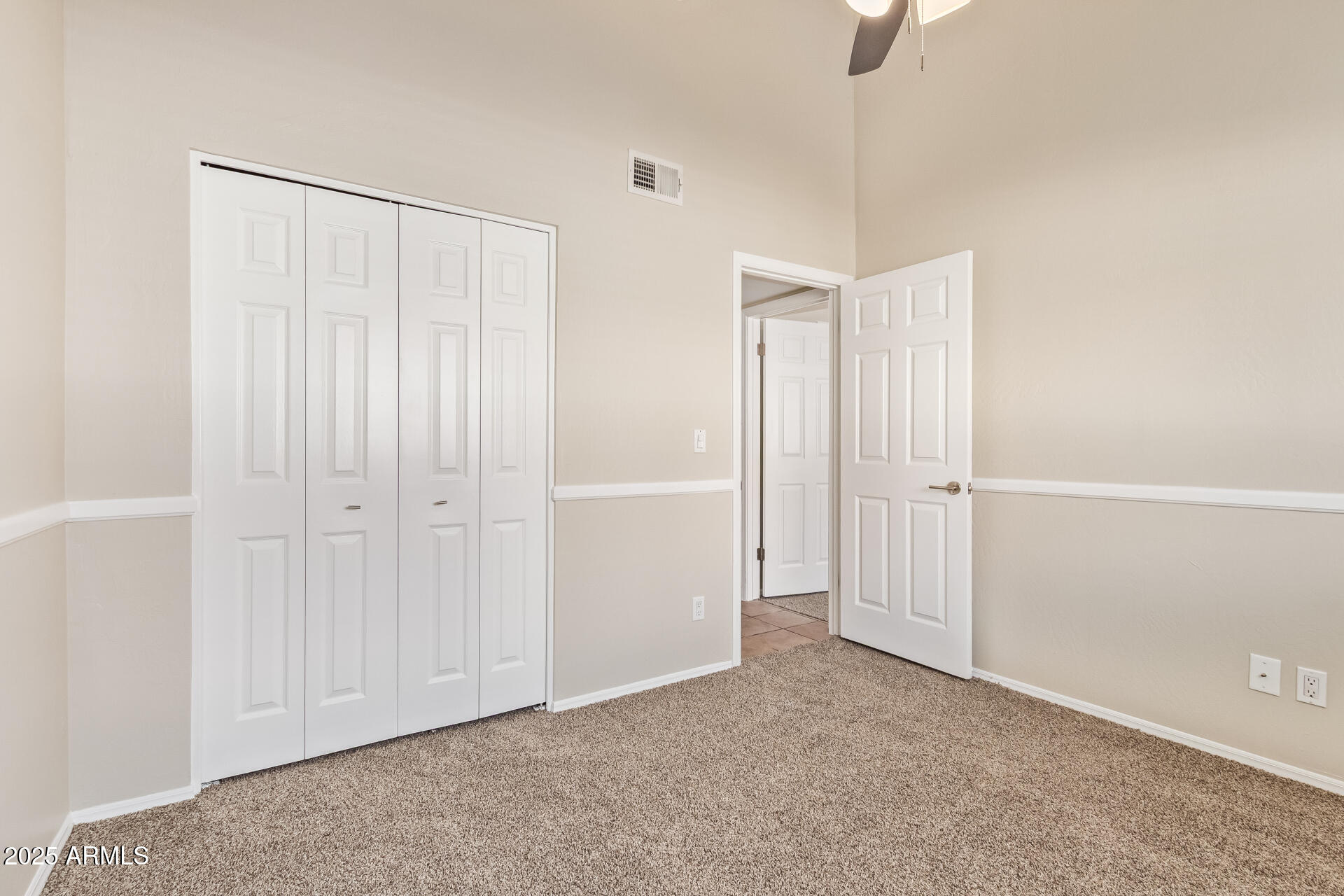 4328 North 36th Street, Unit 3 Phoenix, AZ 85018 - Photo 10 of 15 a view of a room with an empty space