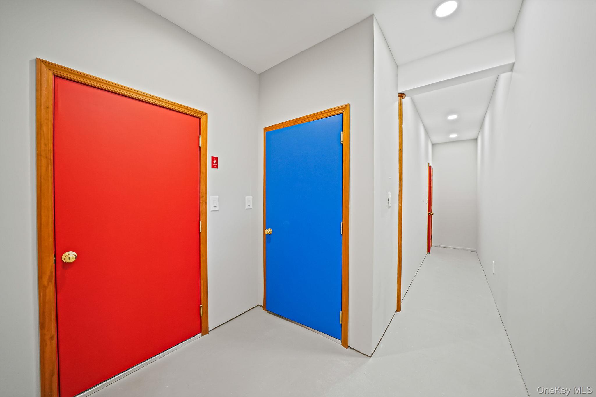 26 Bokel Road Ronkonkoma, NY 11779 - Photo 23 of 34 an empty room with windows