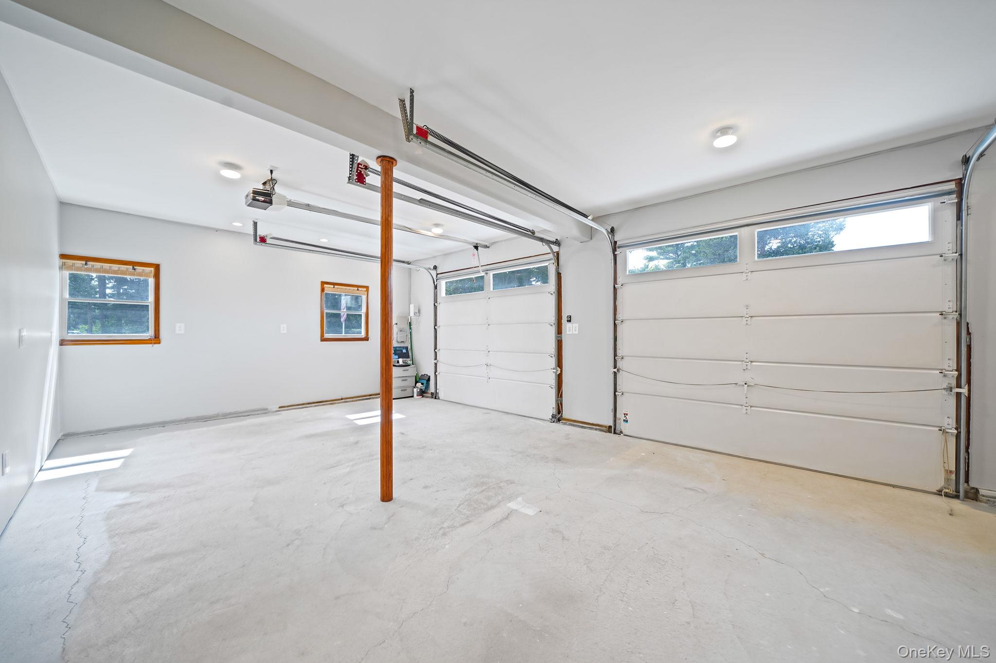 26 Bokel Road Ronkonkoma, NY 11779 - Photo 26 of 34 a view of a garage