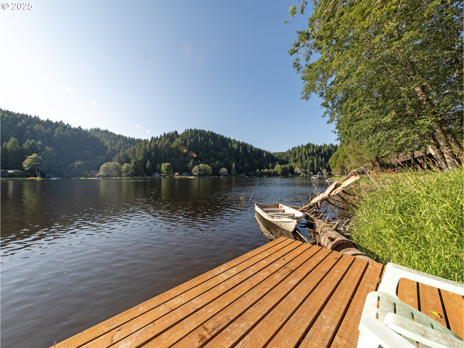 71397 Fishhawk Road Clatskanie, OR 97016 - Photo 39 of 48 a lake view with a lake view