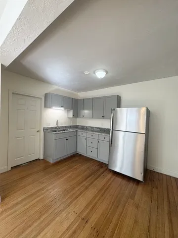 $2,100 | 5 Austin Street, Unit 2L, Blackstone, MA 01504