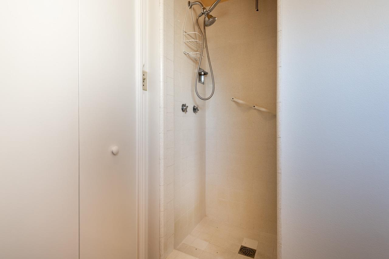 8 Oak Court Sunnyvale, CA 94086 - Photo 19 of 30