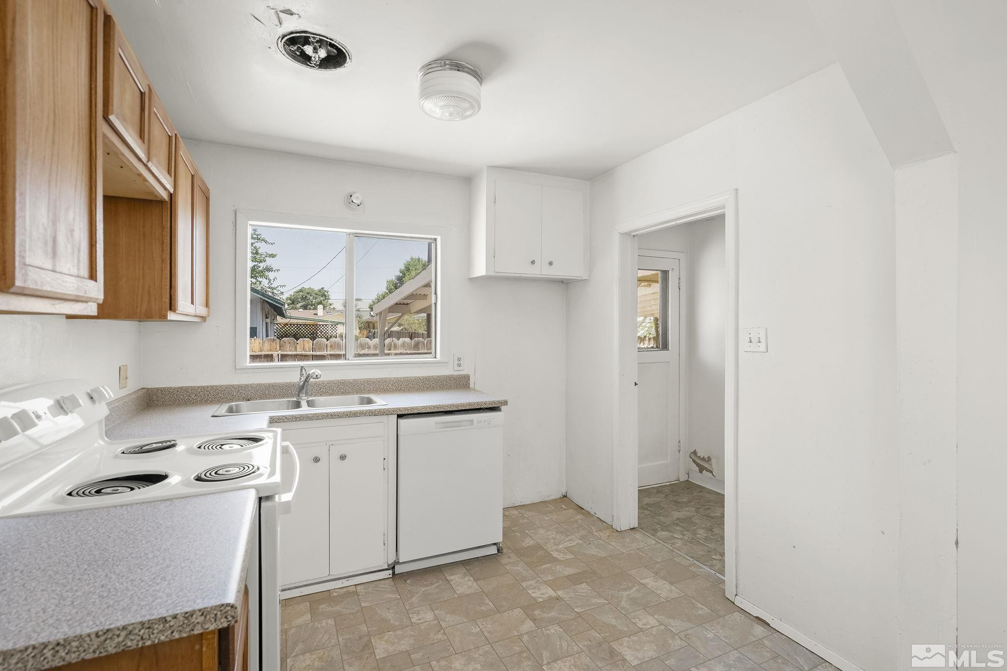 643 Douglas Street Fallon, NV 89406 - Photo 10 of 22 Photo 10