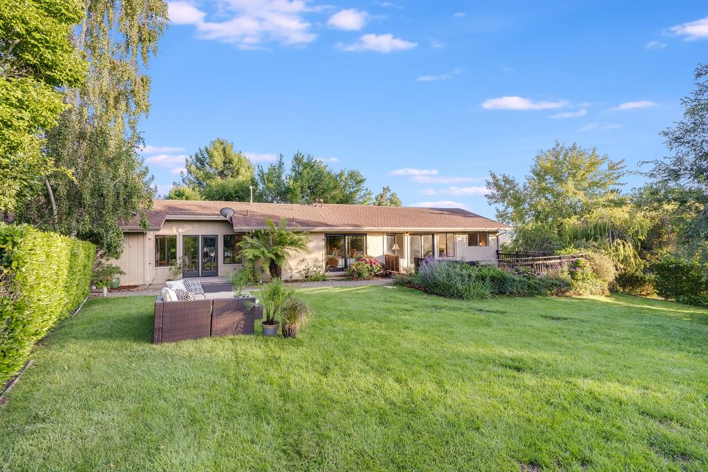 306 Wheelock Road Watsonville, CA 95076 - Photo 3 of 41