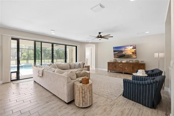 $854,900 | 12940 Steed Trce Loop, Lithia, FL 33547