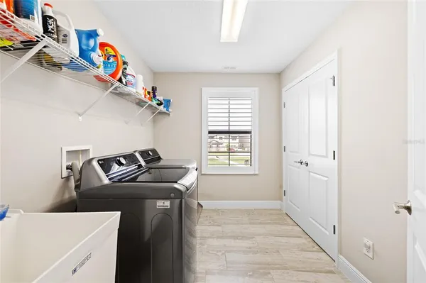 $854,900 | 12940 Steed Trce Loop, Lithia, FL 33547