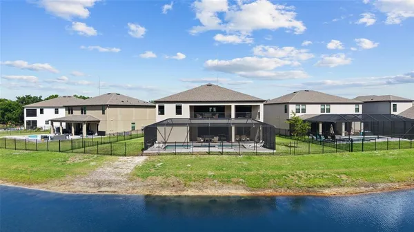 $854,900 | 12940 Steed Trce Loop, Lithia, FL 33547