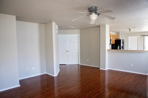 $1,750 | 135 Holmstrom Street, Hutto, TX 78634
