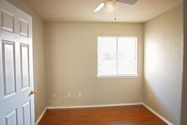 $1,750 | 135 Holmstrom Street, Hutto, TX 78634