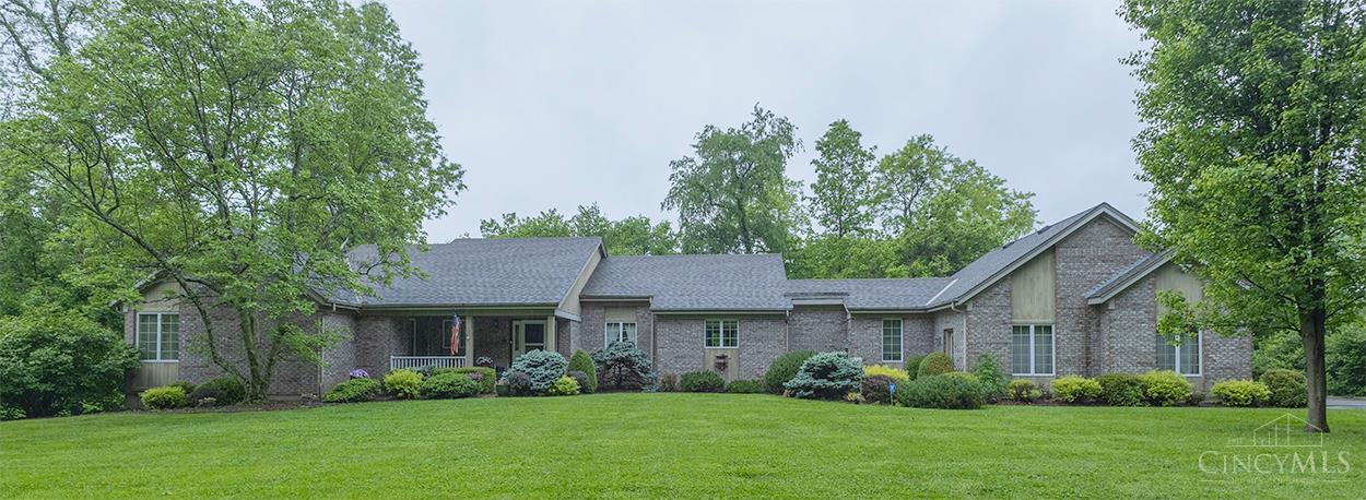 10960 Gosling Road Cincinnati, OH 45252 - Photo 2 of 37 Enjoy the privacy of your new retreat!
