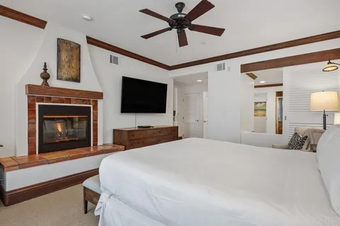$750,000 | 7310 Estrella De Mar Road, Unit 18, Carlsbad, CA 92009
