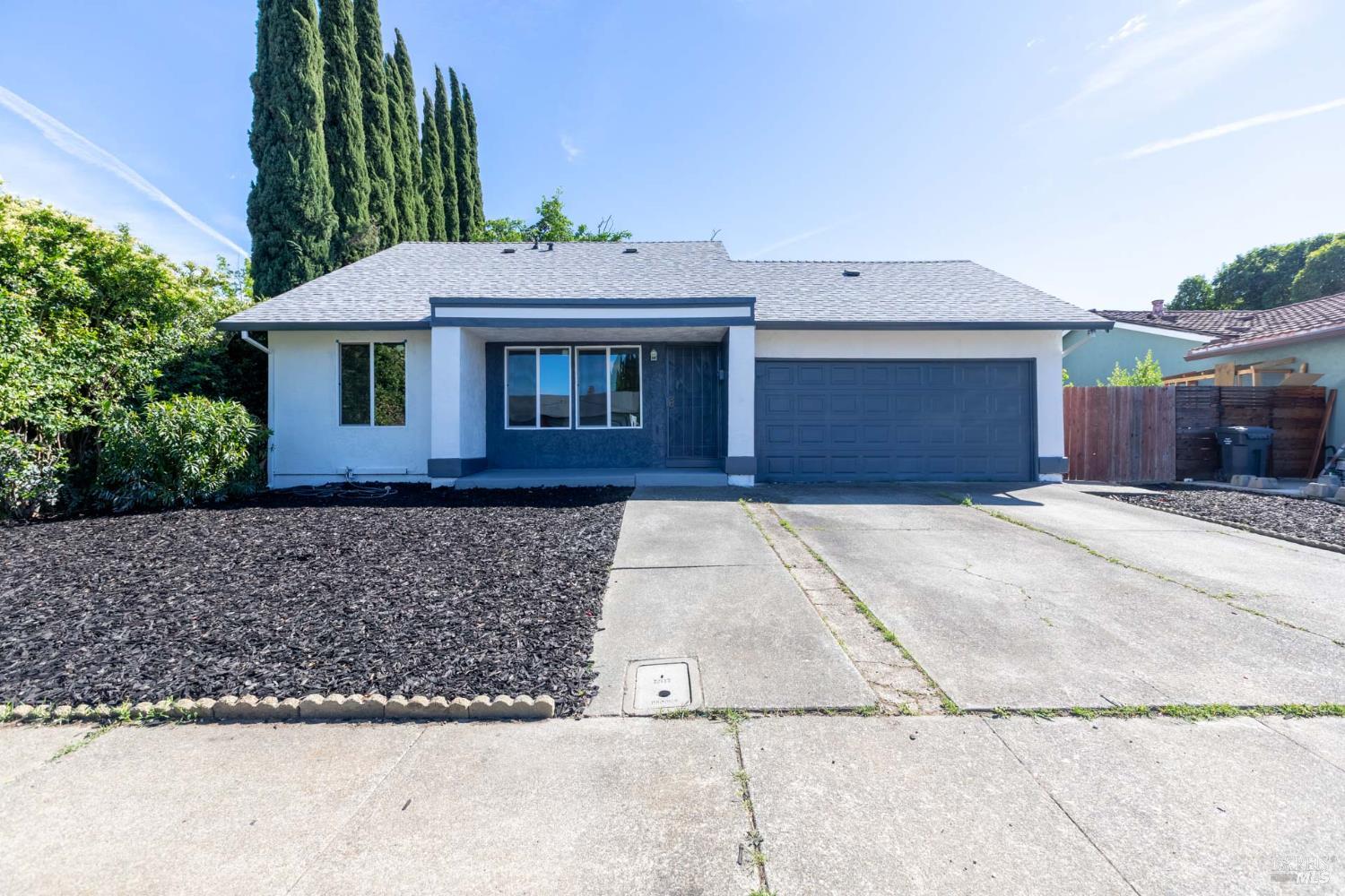 559 Princeton Way Fairfield, CA 94533 - Photo 1 of 1 front view of a house