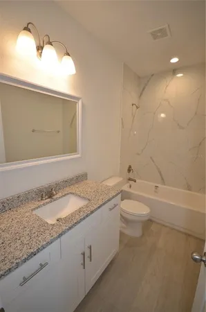 $2,100 | 272 Pelton Circle, Port Charlotte, FL 33954