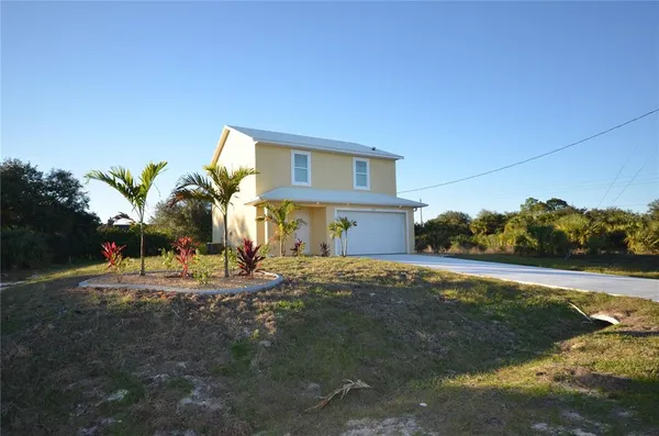 $2,100 | 272 Pelton Circle, Port Charlotte, FL 33954