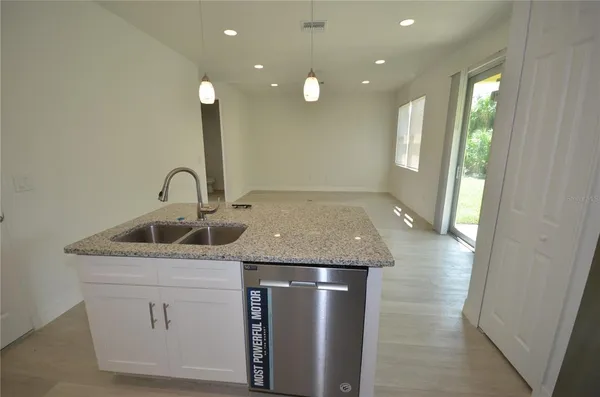 $2,100 | 272 Pelton Circle, Port Charlotte, FL 33954