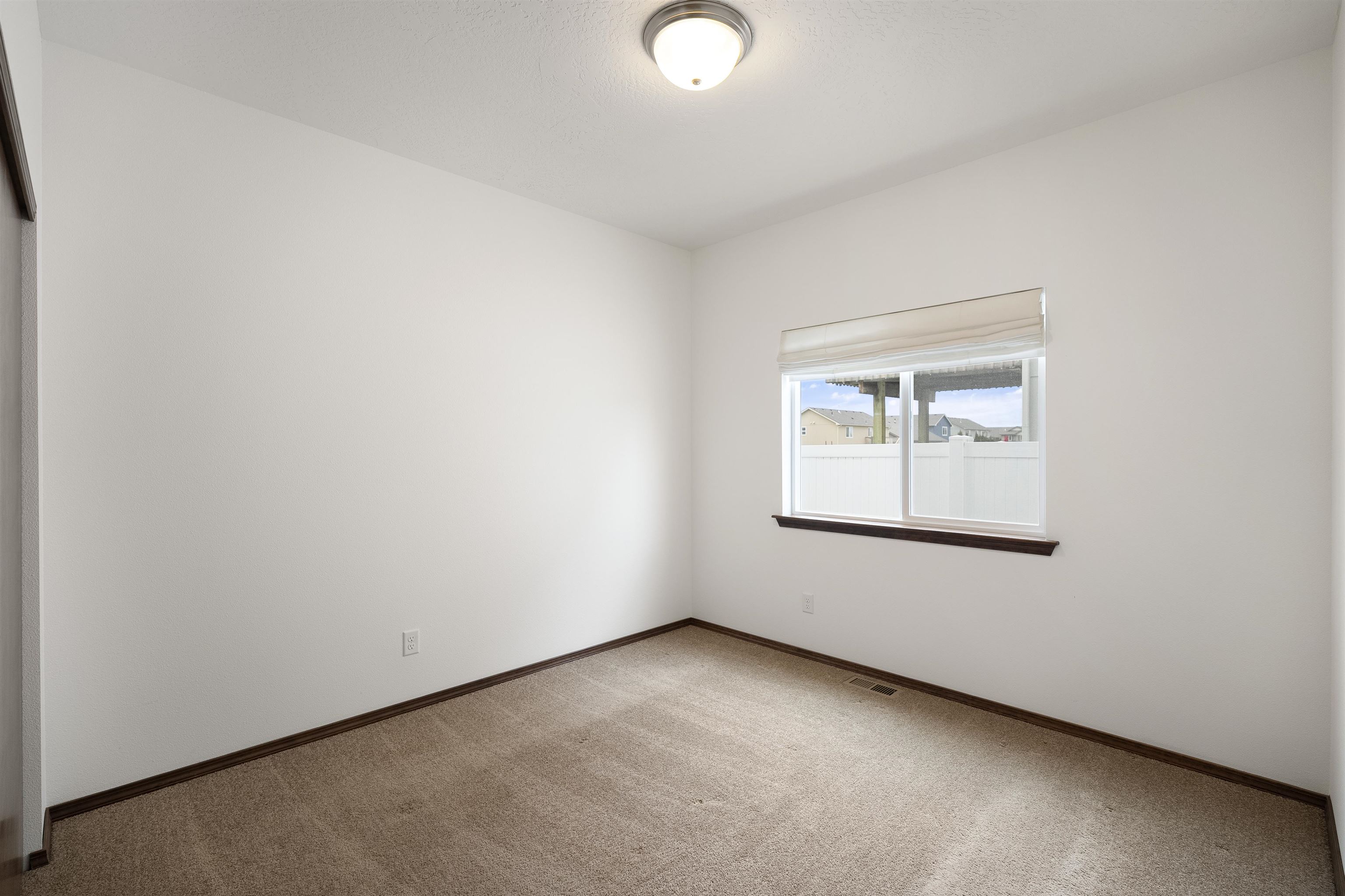 1815 West Jay Avenue Spokane, WA 99208 - Photo 14 of 23