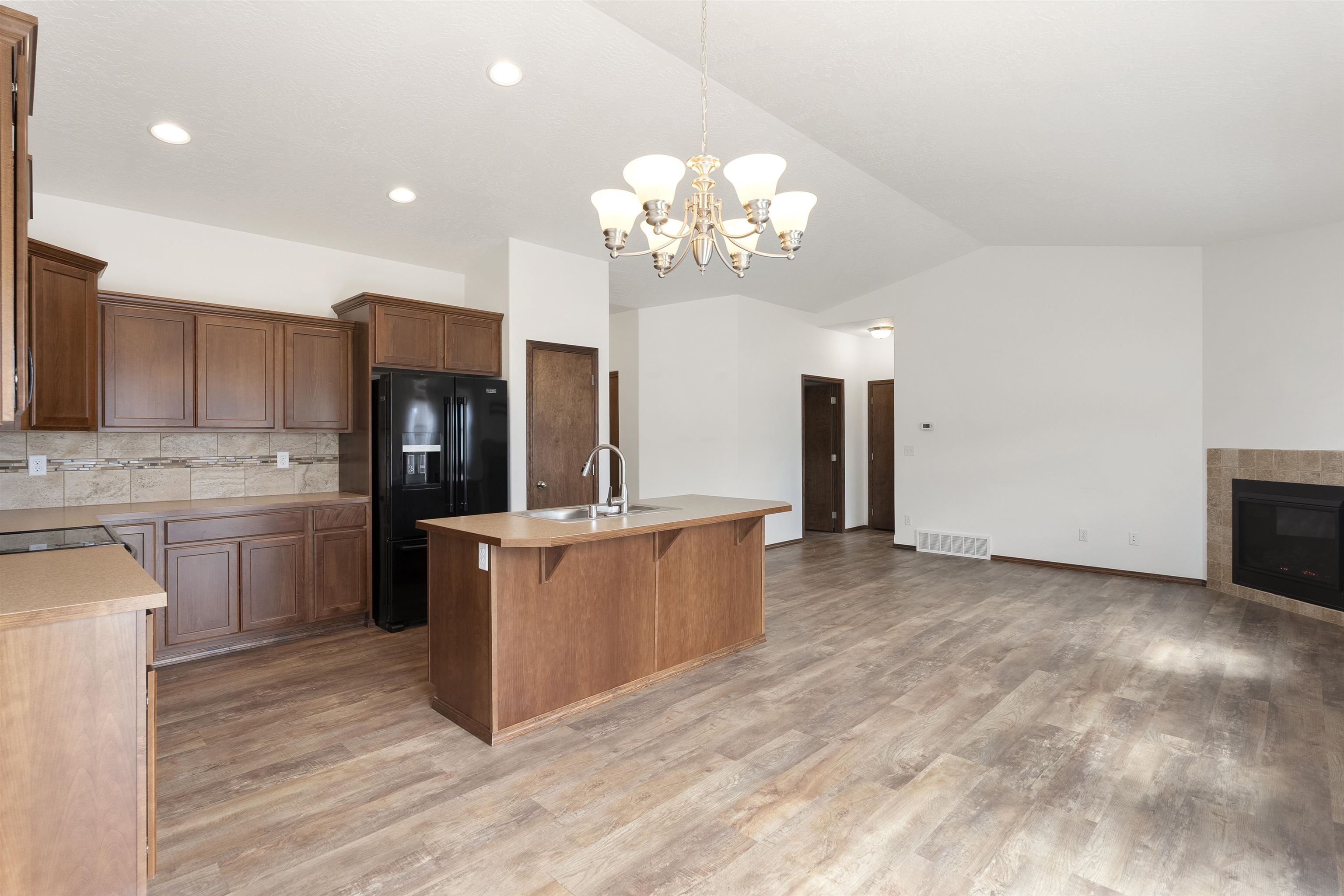 1815 West Jay Avenue Spokane, WA 99208 - Photo 5 of 23