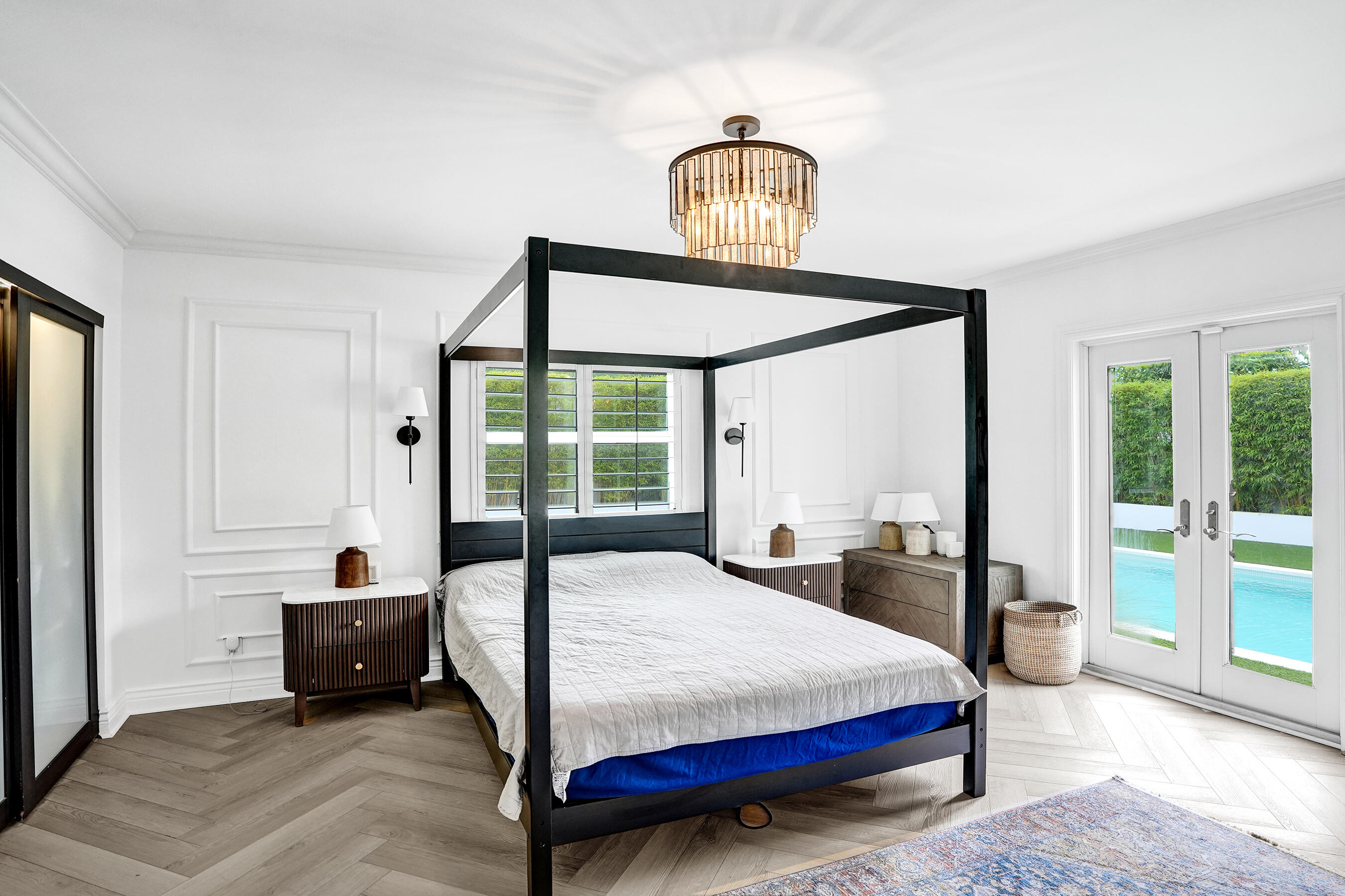 915 North Swinton Avenue Delray Beach, FL 33444 - Photo 14 of 23 a bedroom with a bed mirror and window