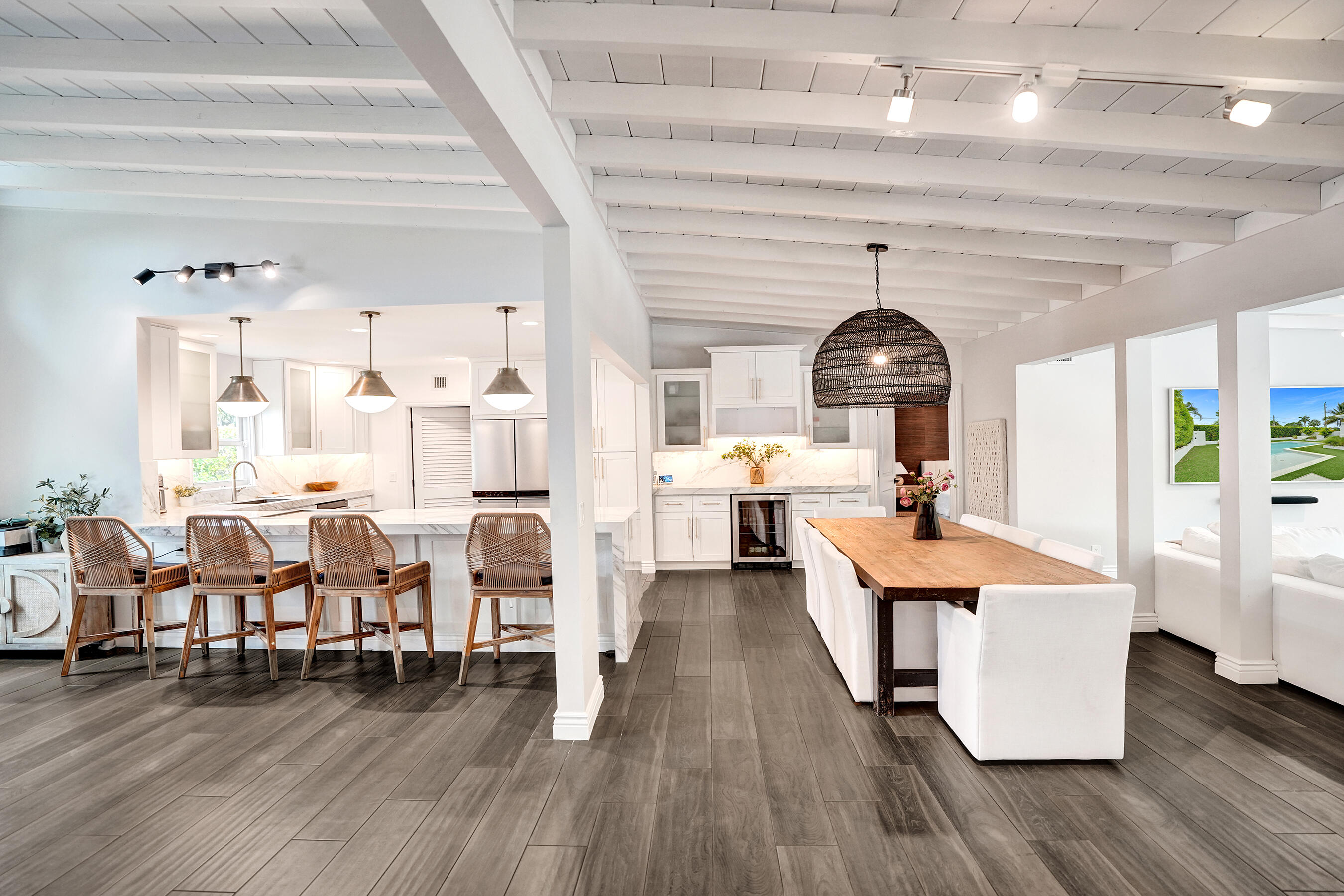 915 North Swinton Avenue Delray Beach, FL 33444 - Photo 9 of 23 a living room with furniture and wooden floor