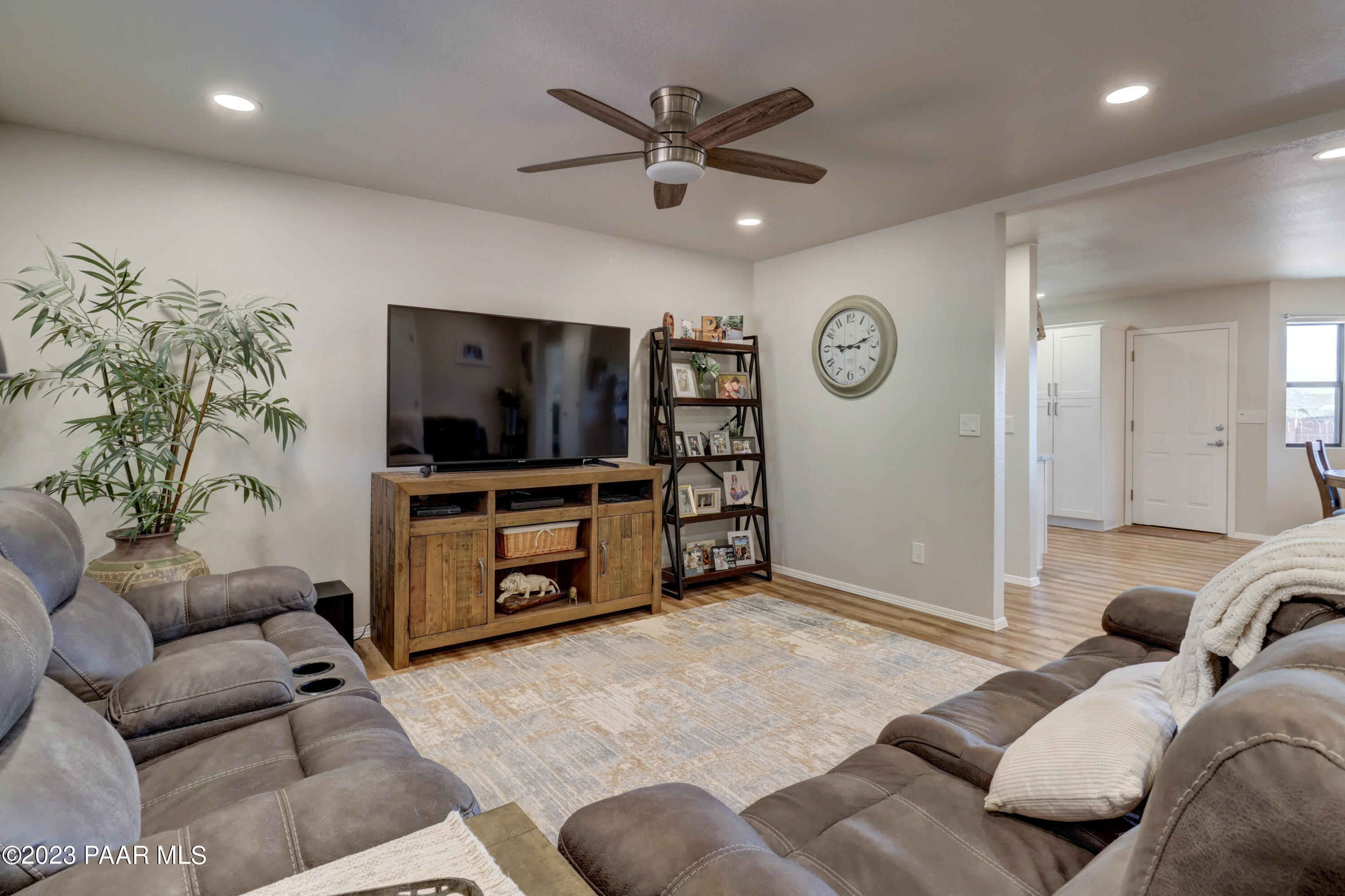5651 North Long Rifle Road Prescott Valley, AZ 86314 - Photo 8 of 36 Living Room