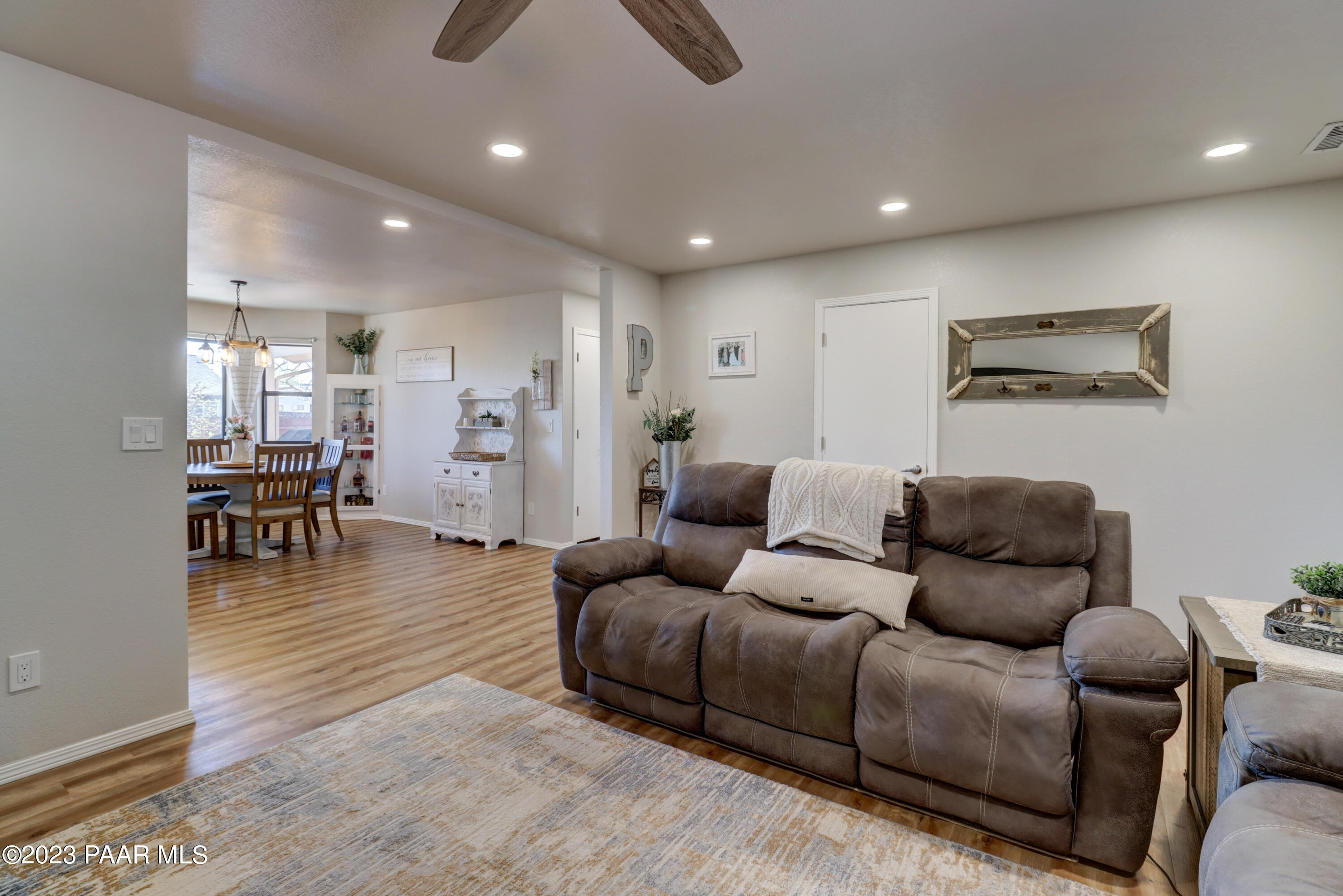 5651 North Long Rifle Road Prescott Valley, AZ 86314 - Photo 9 of 36 Living Room