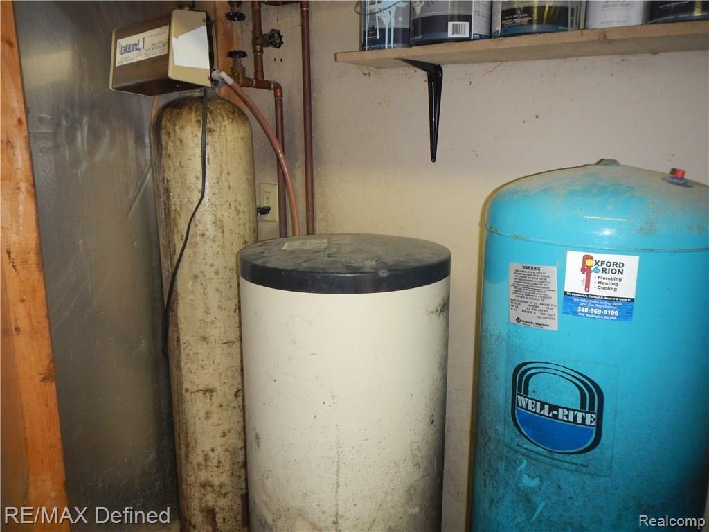 3955 Ludwig Road Oxford, MI 48371 - Photo 20 of 21 Water Softener
