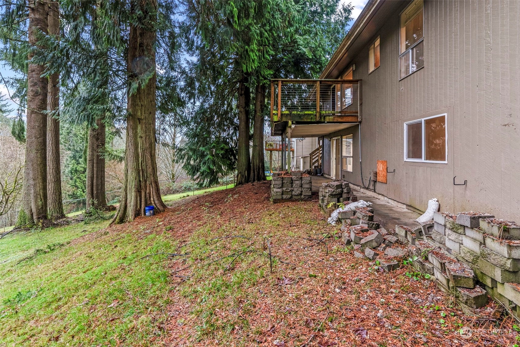 929 Lone Oak Road Longview, WA 98632 - Photo 22 of 24 Gallery Image 22