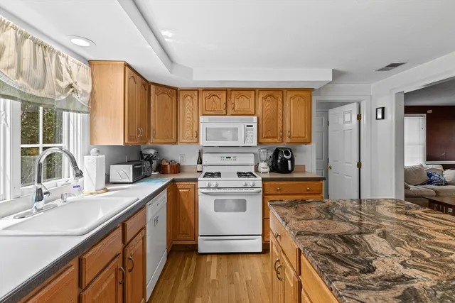 $715,000 | 7 Great Cedar Crossing, Lakeville, MA 02347