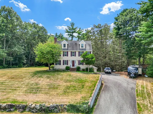 $715,000 | 7 Great Cedar Crossing, Lakeville, MA 02347