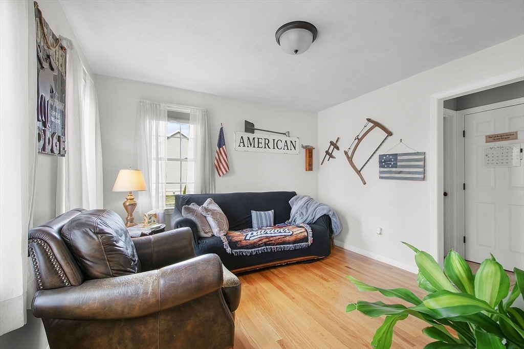 4 Brintnal Drive Rutland, MA 01543 - Photo 16 of 39