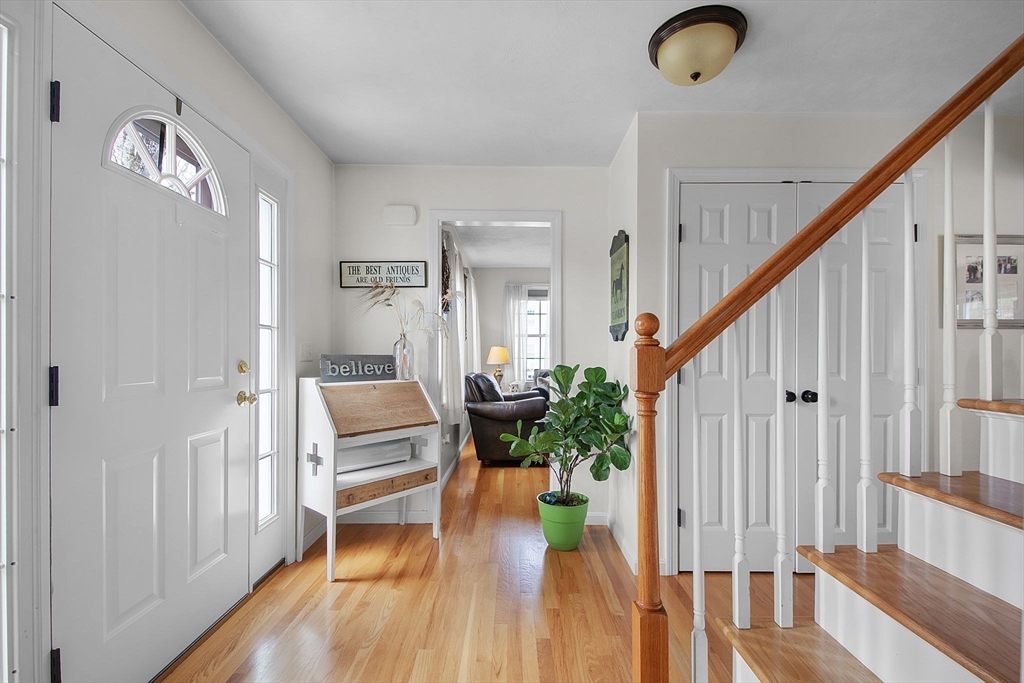 4 Brintnal Drive Rutland, MA 01543 - Photo 3 of 39