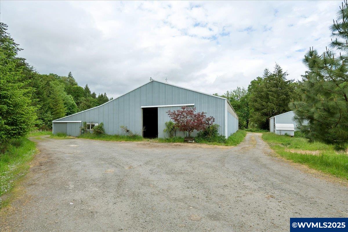 21470 Southwest Eagle Point Road McMinnville, OR 97128 - Photo 36 of 50 Gallery Image 36