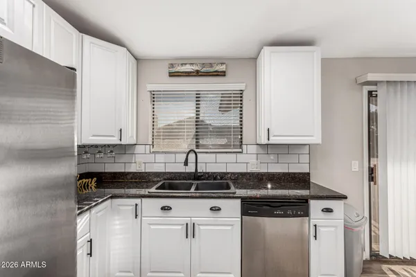 $565,000 | 567 West Spur Avenue, Gilbert, AZ 85233